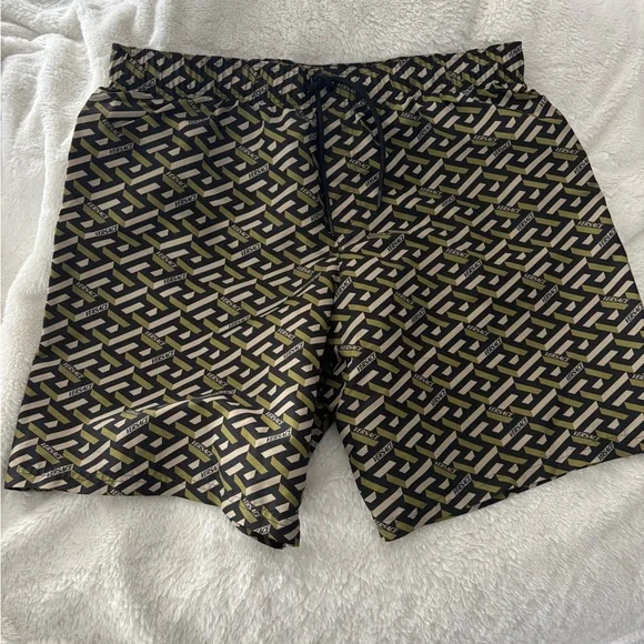 Versace Olive & Black Geometric Print Shorts - Picture 1 of 3